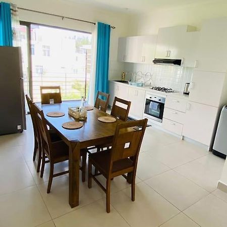 Beach Apartment Flic en Flac Ngoại thất bức ảnh
