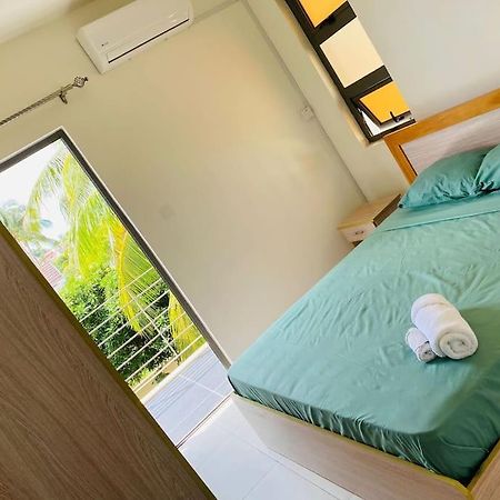 Beach Apartment Flic en Flac Ngoại thất bức ảnh